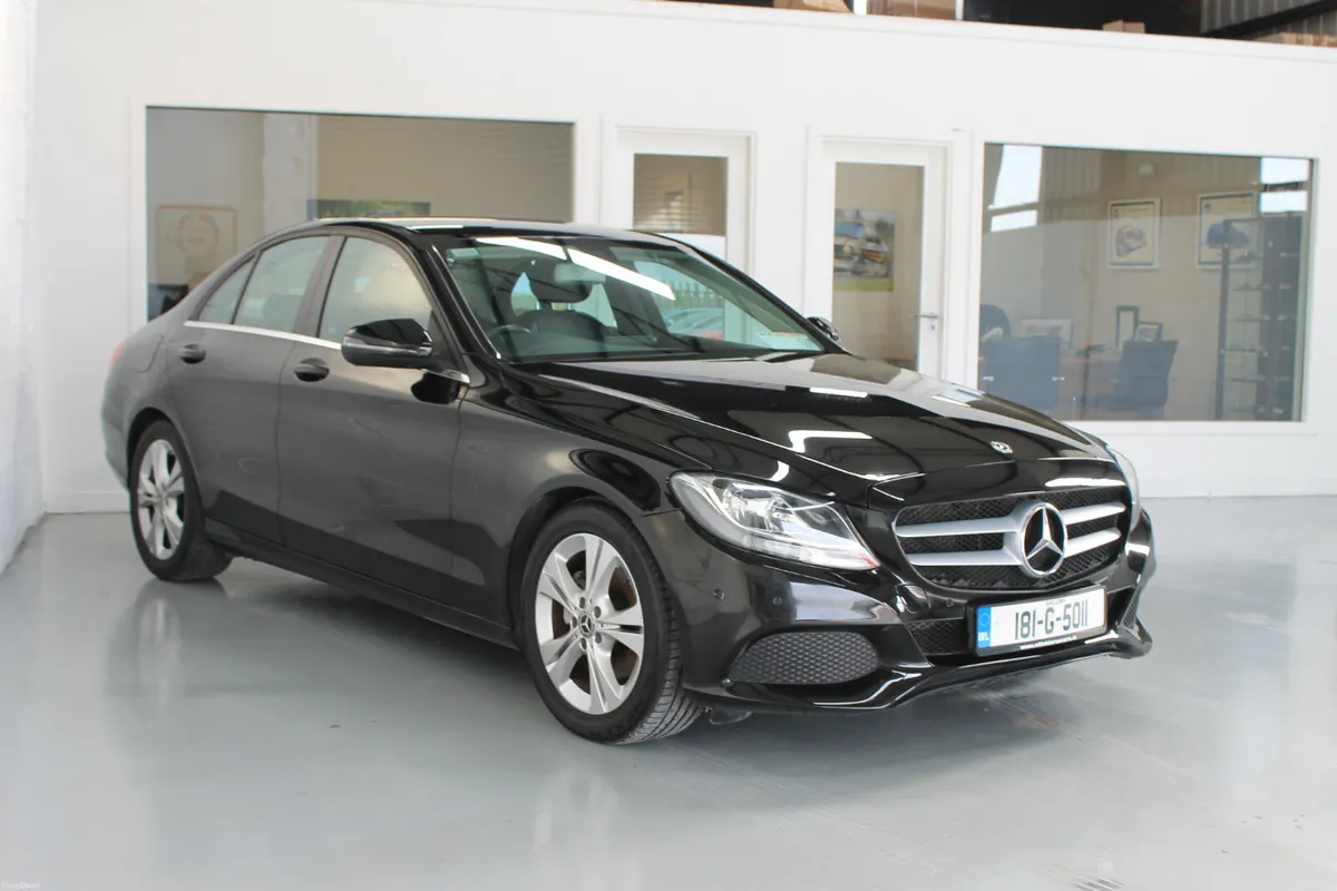 Mercedes-Benz C-Class 2018 SE Executive Low KMS - Image 4