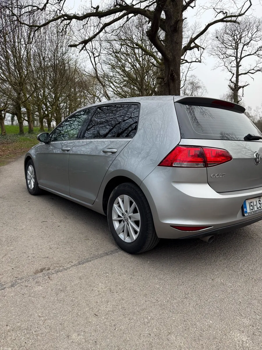 Volkswagen Golf - Image 4