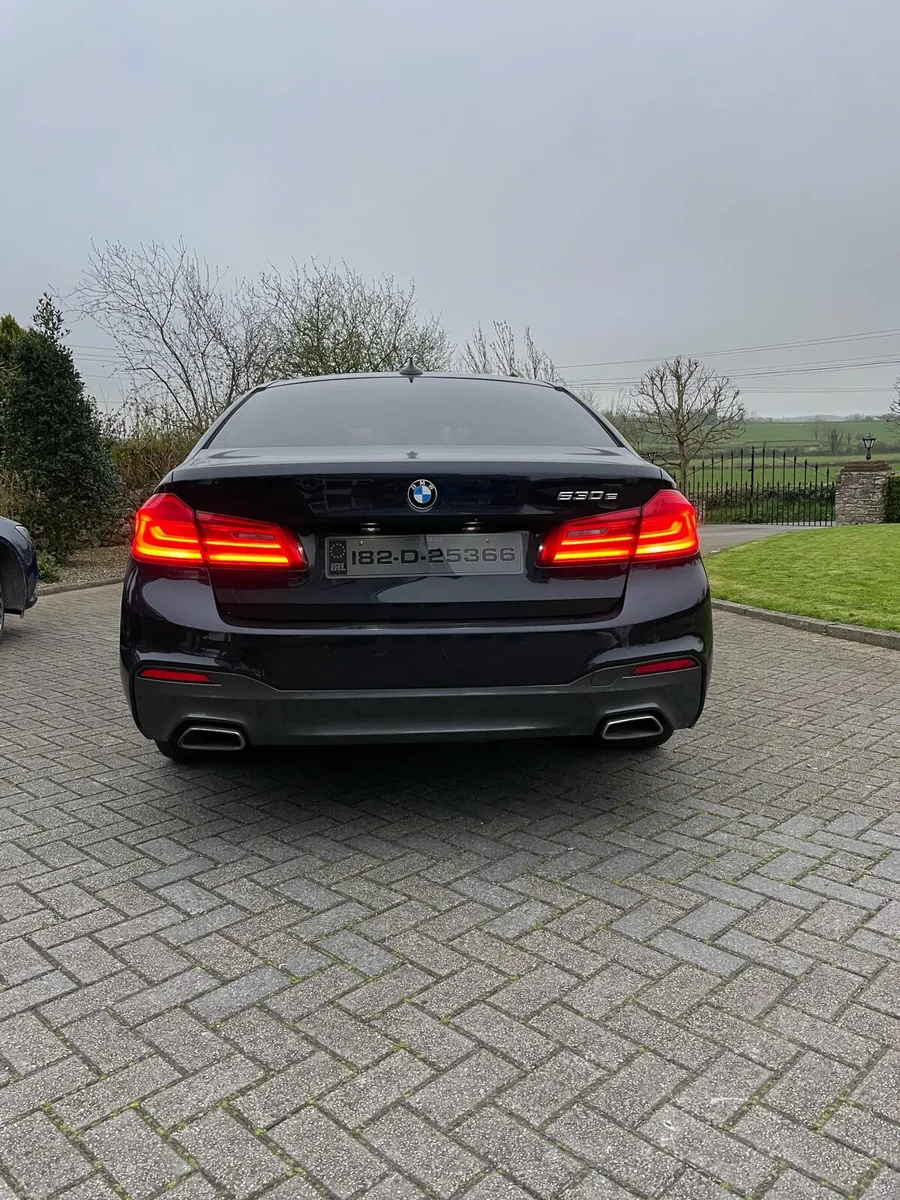 BMW 5 Series 530e M Sport - Image 4