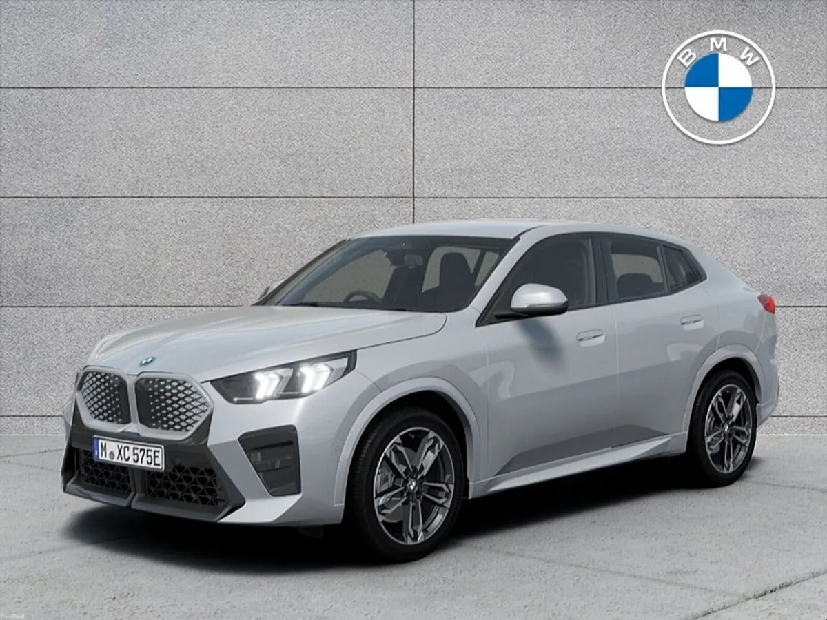 BMW iX2 iX2 eDrive20 M Sport - Image 1
