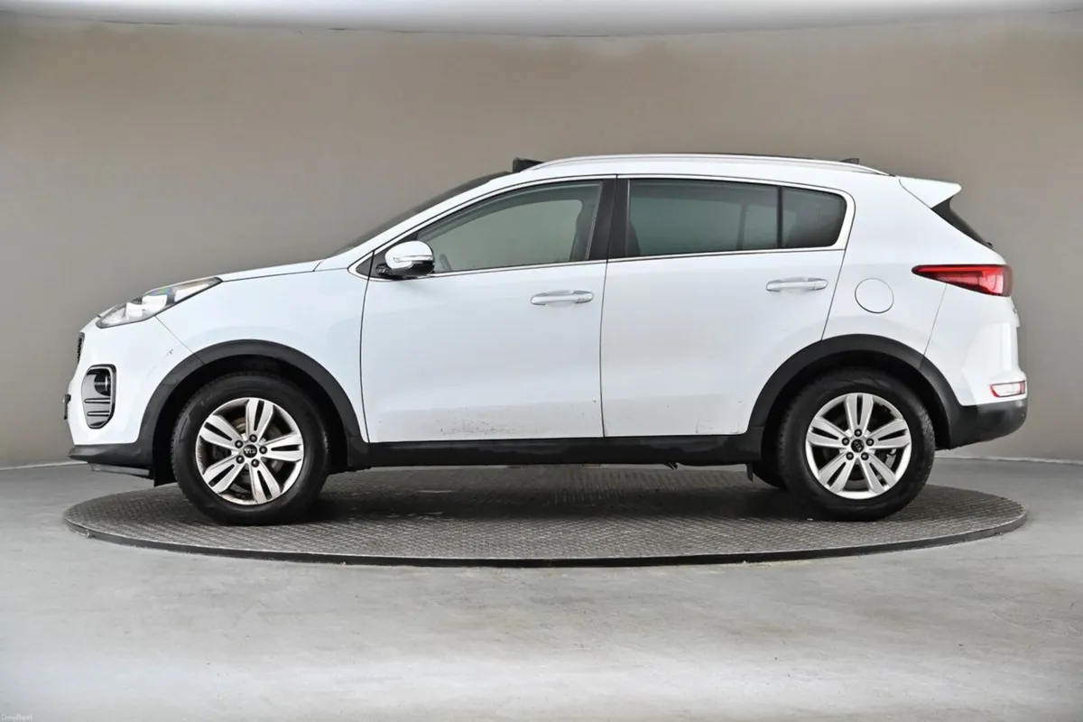 Kia Sportage 1.7 CRDI EX 6SPD **HALF LEATHER**EL P - Image 5