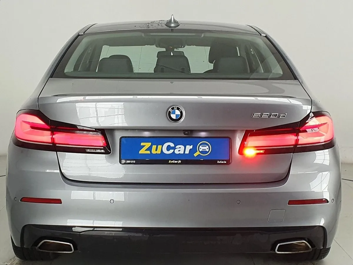 BMW 5-Series 520d SE (MHT) - Image 4