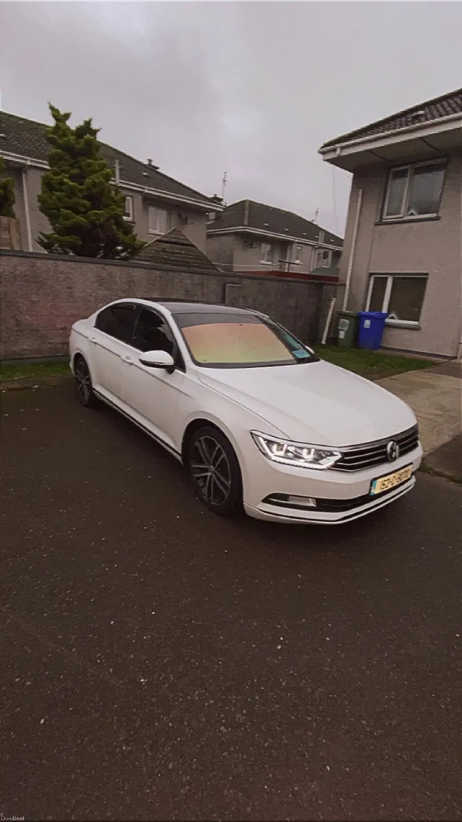 Volkswagen Passat 2015 - Image 3