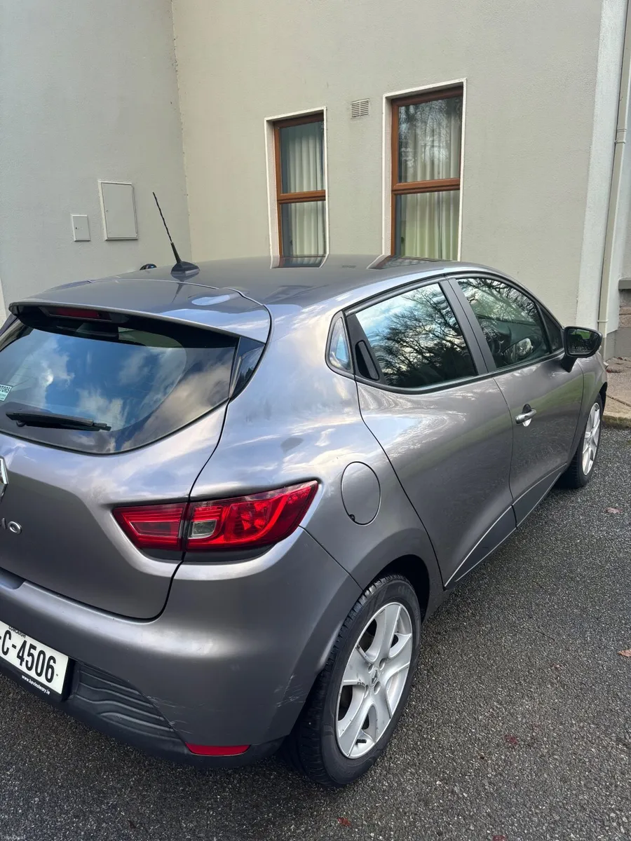 Renault Clio 2015 - Image 3