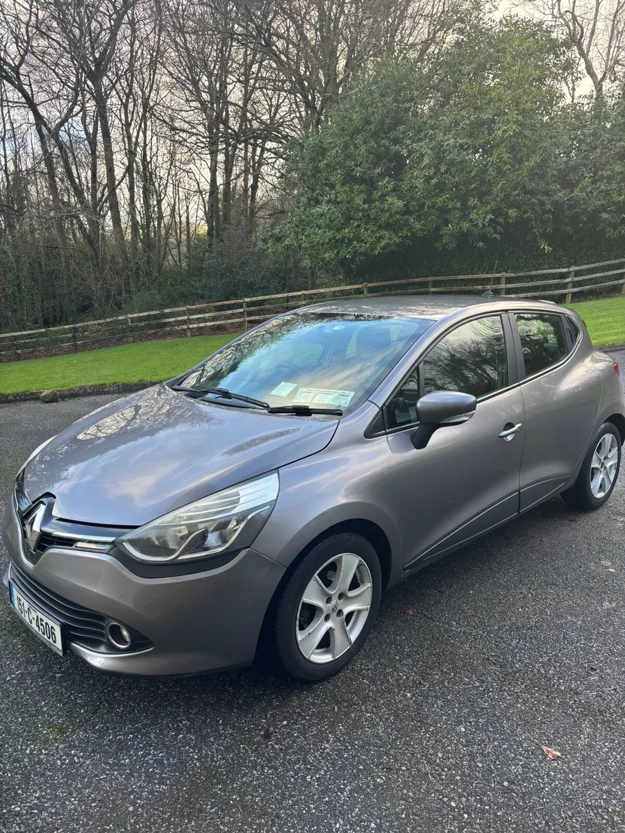 Renault Clio 2015 - Image 2