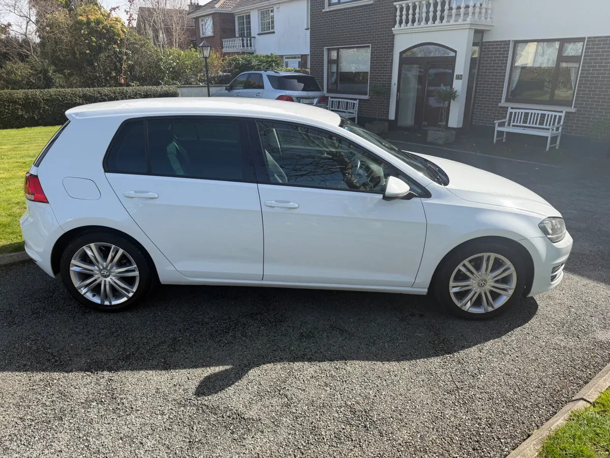 2013 Volkswagen golf AUTOMATIC 1.2 tsi - Image 2