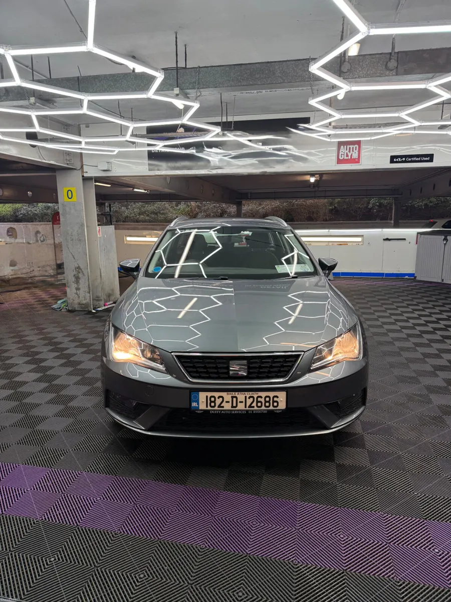 182 SEAT Leon 1.2 TSI - LOW MILEAGE - Image 3