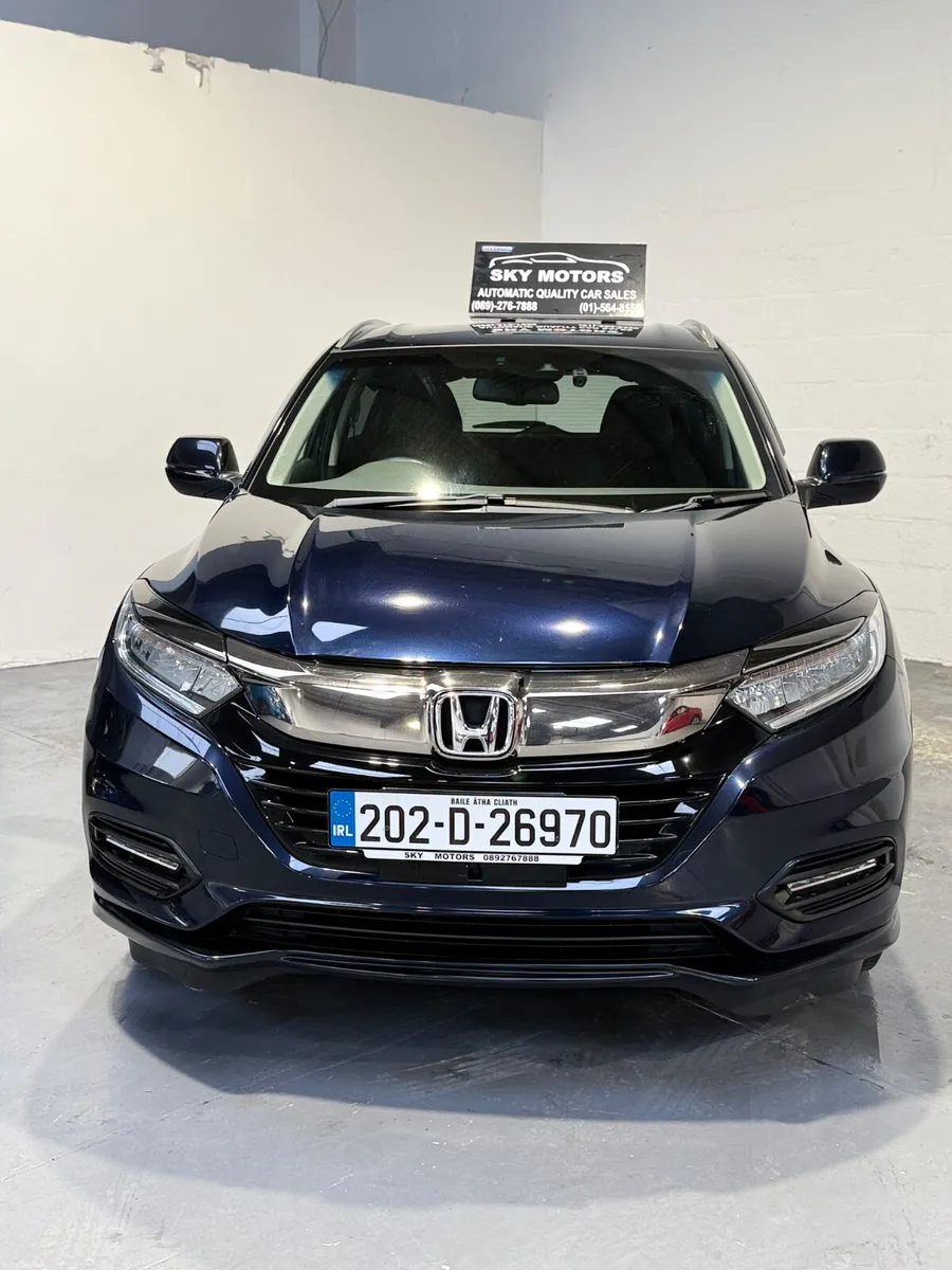2020!Honda Vezel (HR-V) 1.5 Hybrid Automatic - Image 2
