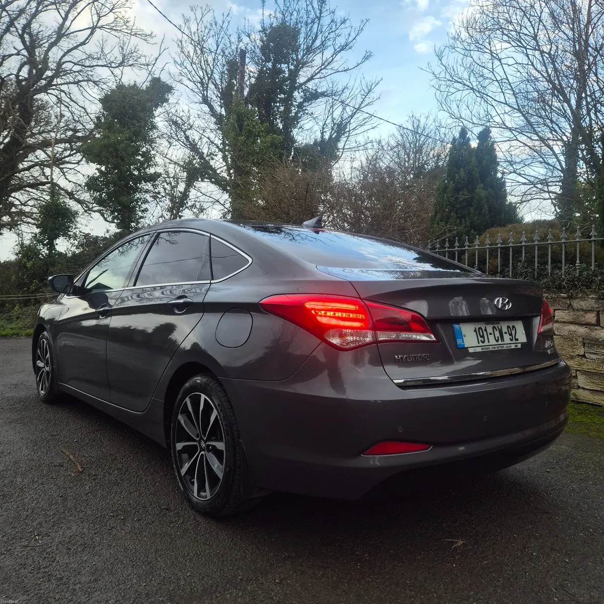 2019 Hyundai i40 Executive must see - Image 4