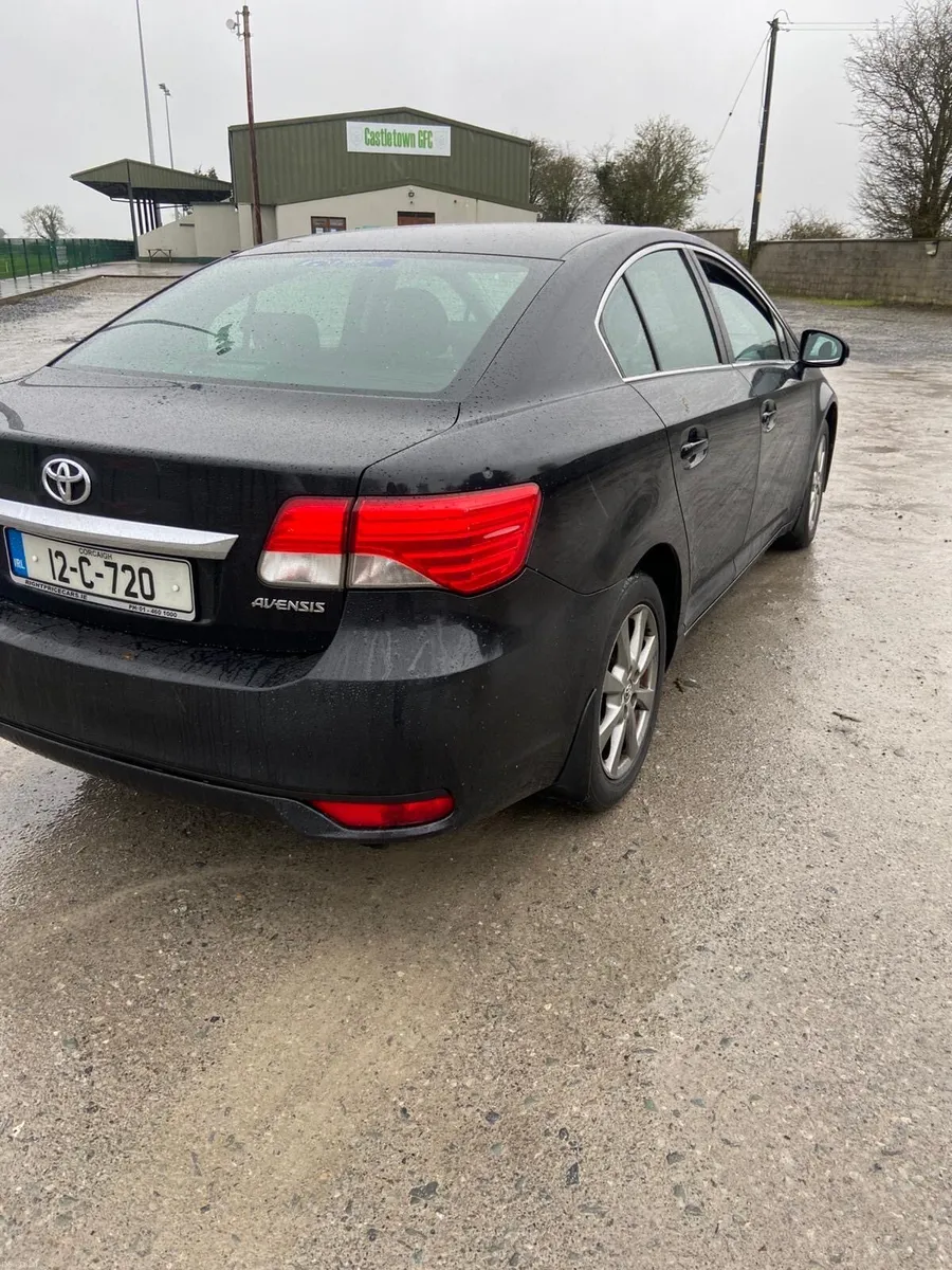 2012 Toyota Avensis - Image 4