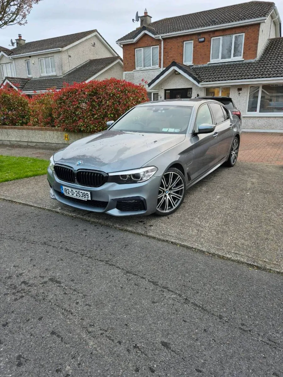 BMW 530E 2018 M SPORT PLUG IN HYBRID - Image 1