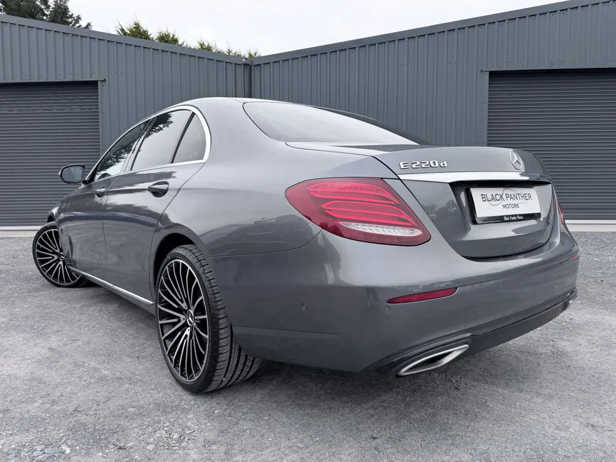 Mercedes-Benz E220d 191’ Avantgarde AUTOMATIC - Image 3