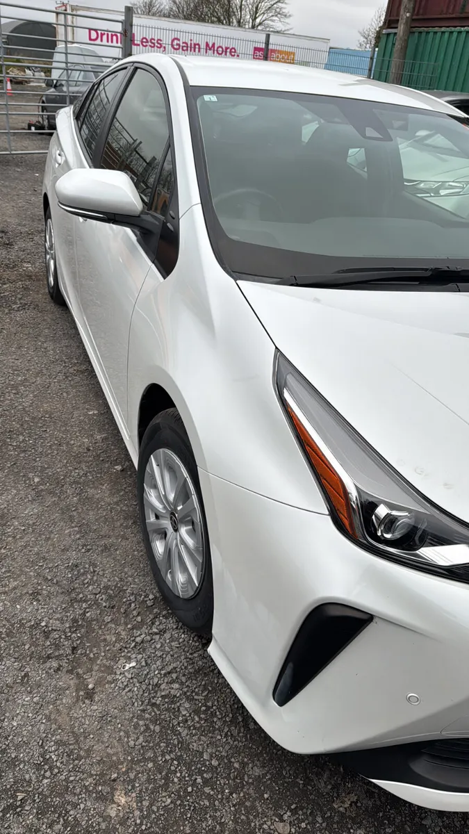 Toyota Prius 2022 - Image 4