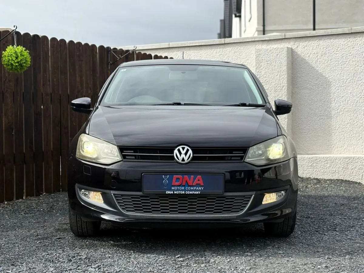 Volkswagen Polo AUTO - LOW KM - Image 2