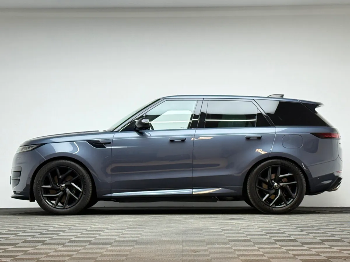 Land Rover Range Rover Sport DYNAMIC SE *PAN ROOF* - Image 4
