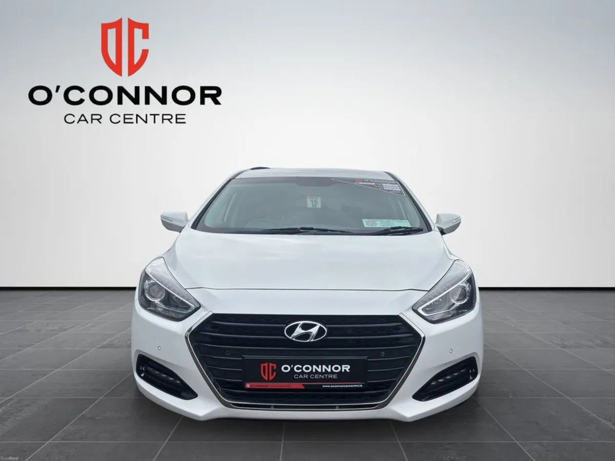 Hyundai i40 So economical… it nearly runs on fresh - Image 2