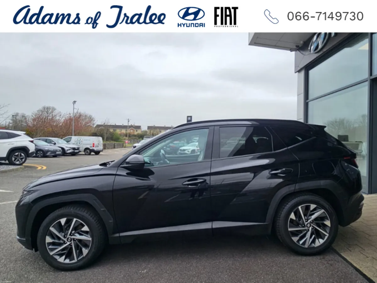 Hyundai Tucson IX35 EXECUTIVE 5DR - Image 2