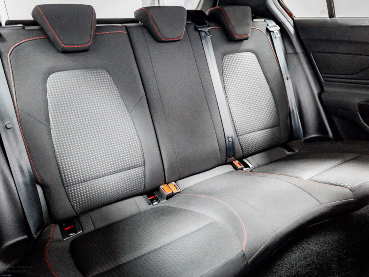 Ford Focus ST-Line 1.0 Petrol 125HP - Image 4