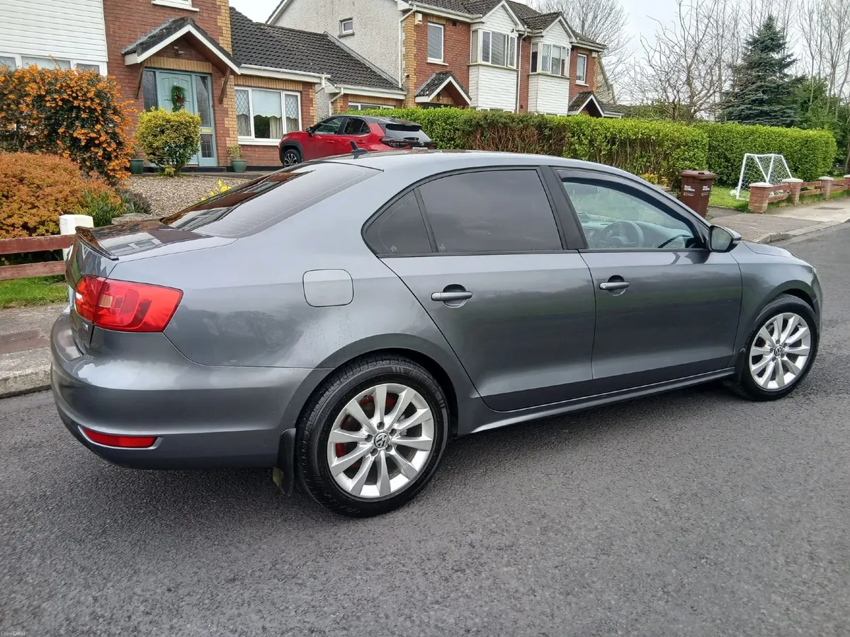 2013 Volkswagen Jetta 🔥Nct Taxed - Image 2