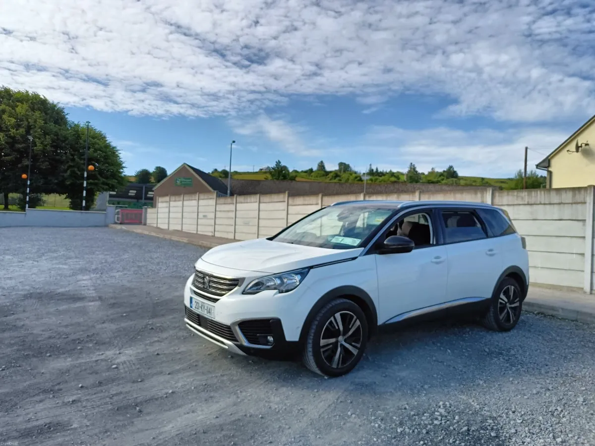Peugeot 5008 Allure - Image 1