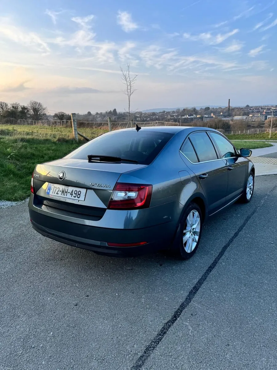 Skoda Octavia 2017 - Image 4