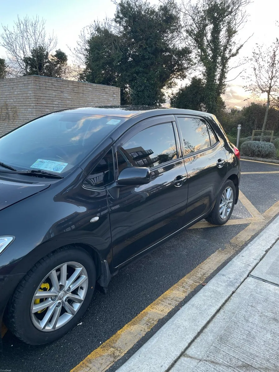 Toyota auris - Image 4