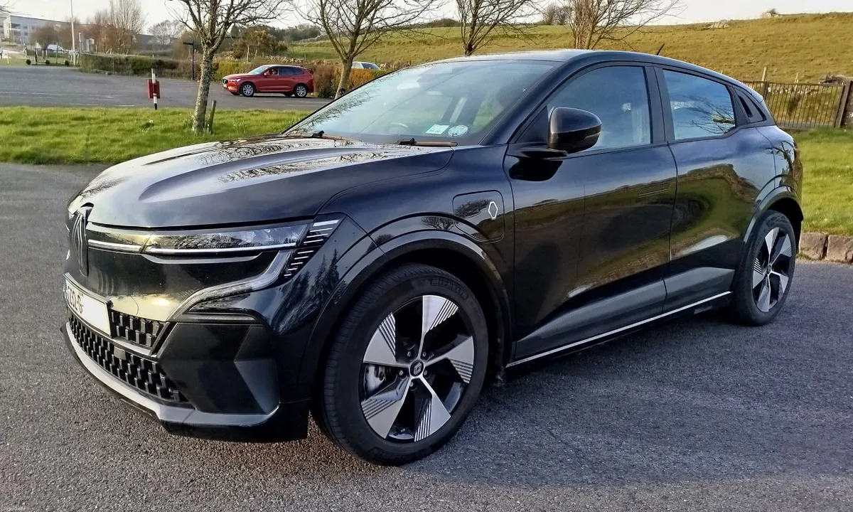 Renault Megane E-Tech EV60 Equilibre - Image 1