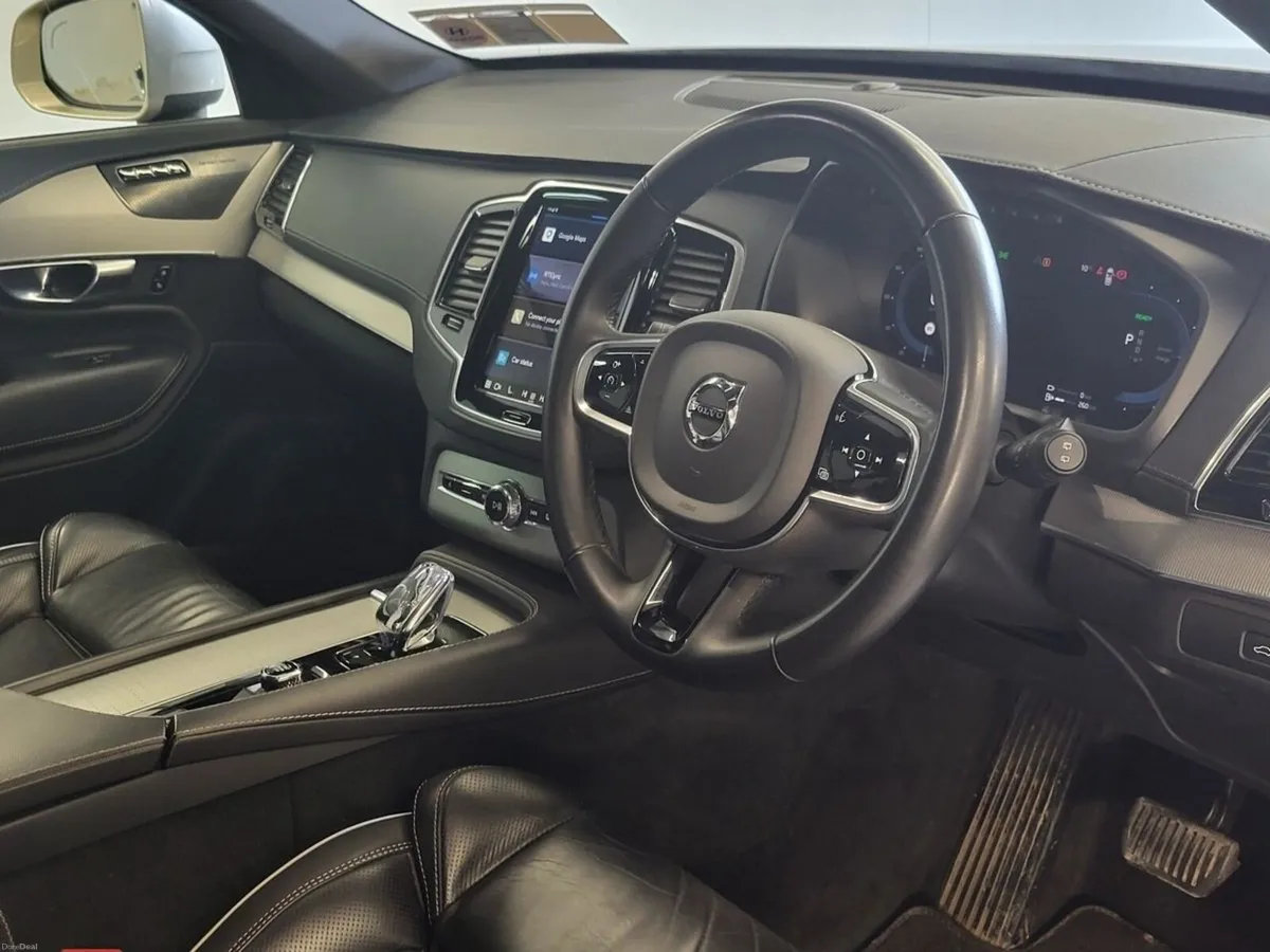 Volvo XC90 T8 PHEV 455hp Plus (Bright Theme) - Image 3