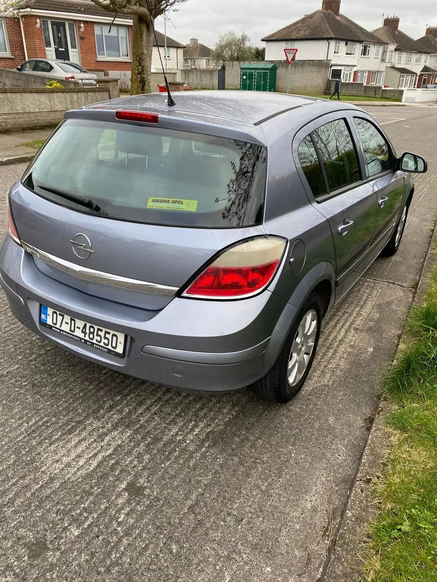 Opel Astra, 1.4 Club, NctD 05/27, 93K, 2007 - Image 3