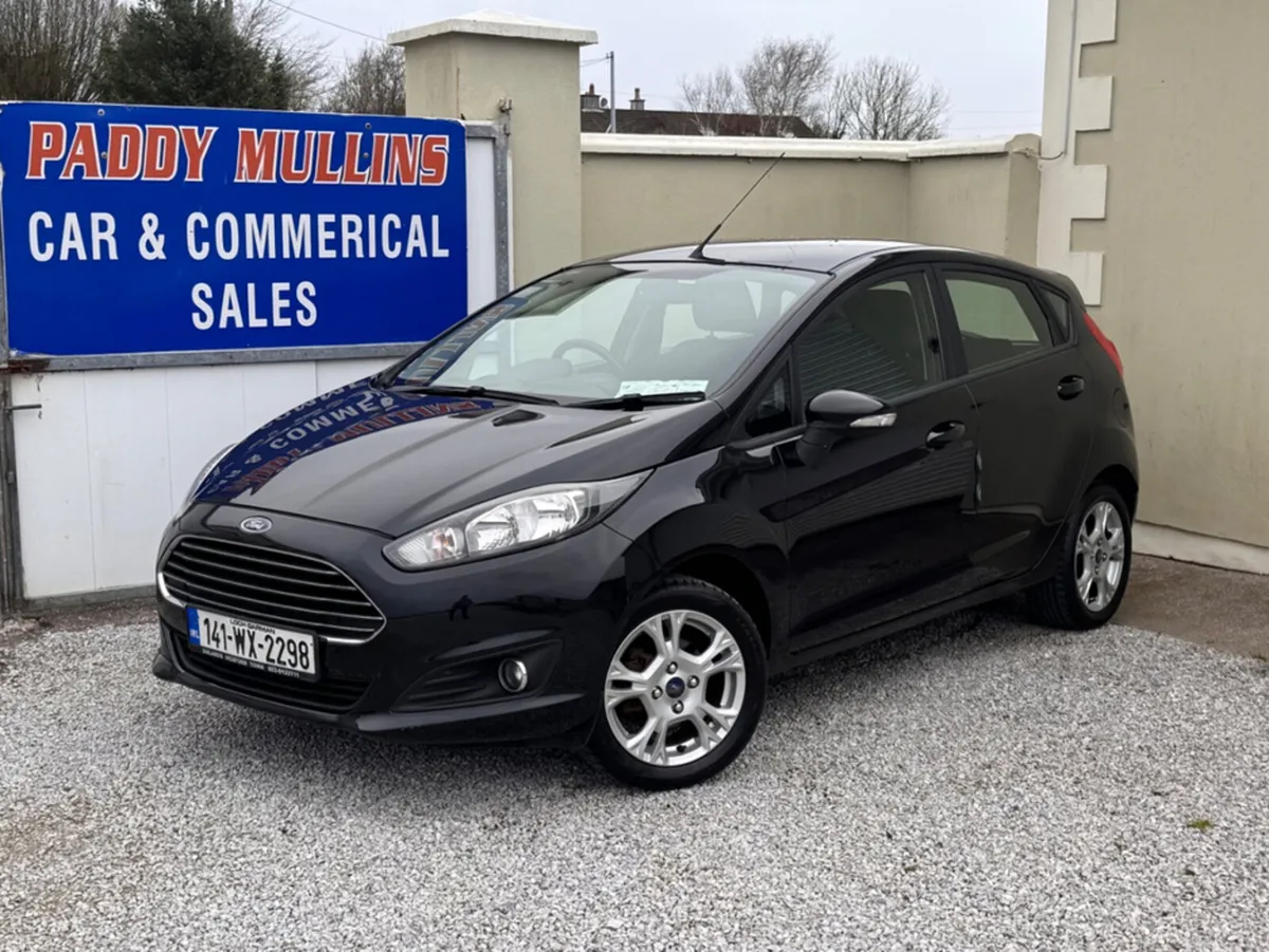 Ford Fiesta MCA ZETEC 1.25 60PS M5 4DR - Image 2