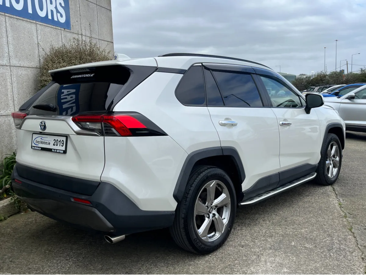 Toyota RAV4 G 4WD AUTOMATIC HYBRID 2.5 PETROL //FU - Image 4