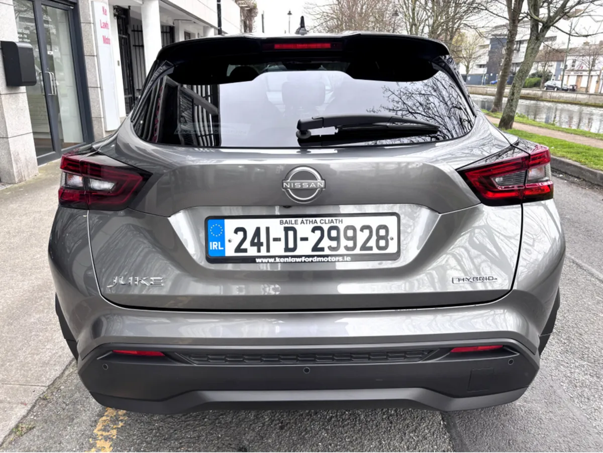 Nissan Juke 1.6 HYBRID SV PREMIUM MY23.7 - Image 4