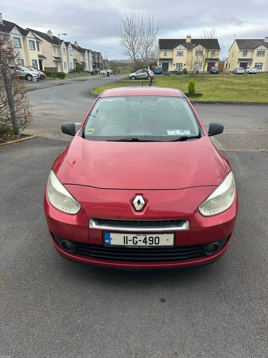 Renault Fluence 2011 - Image 3