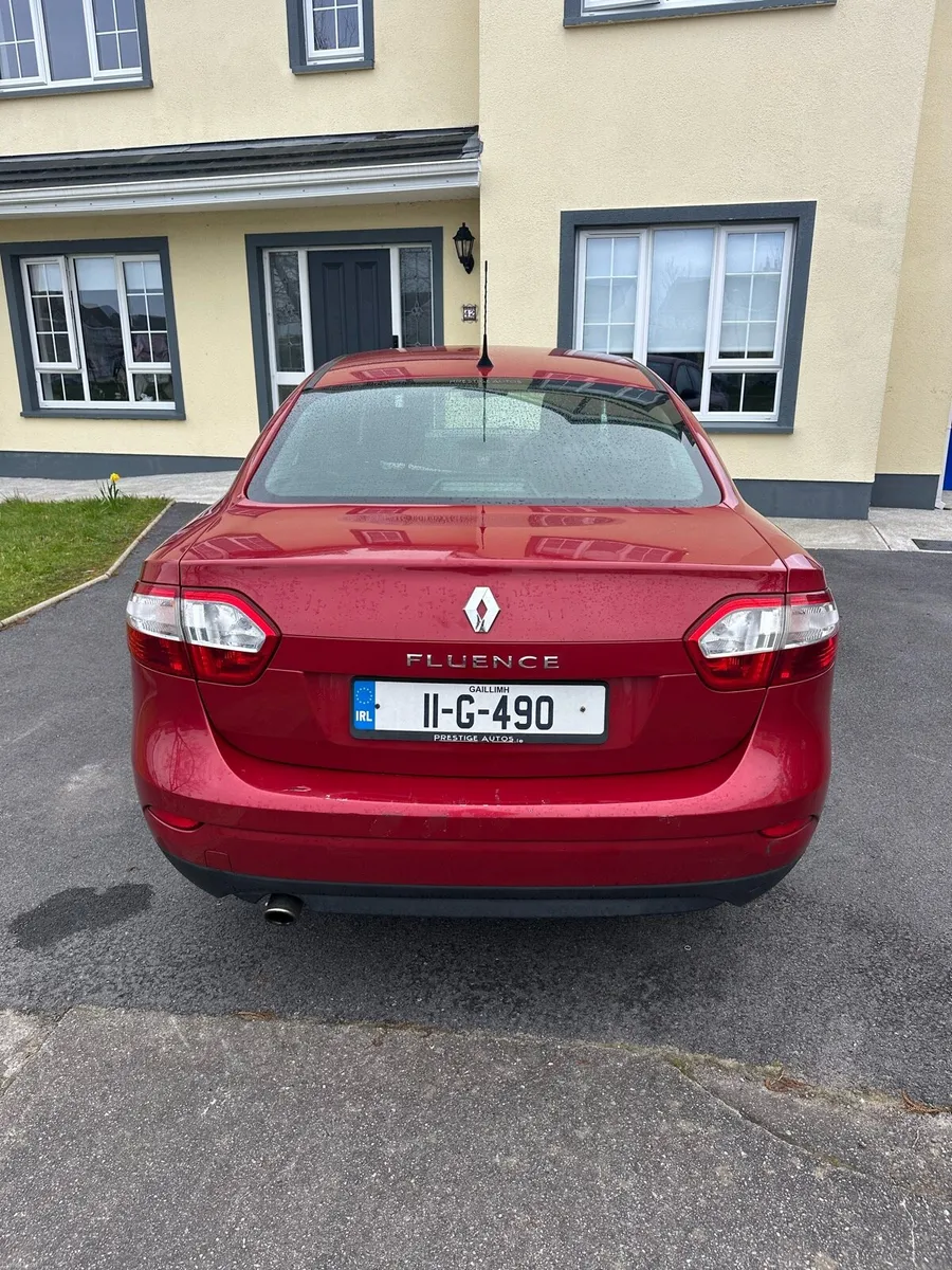 Renault Fluence 2011 - Image 4