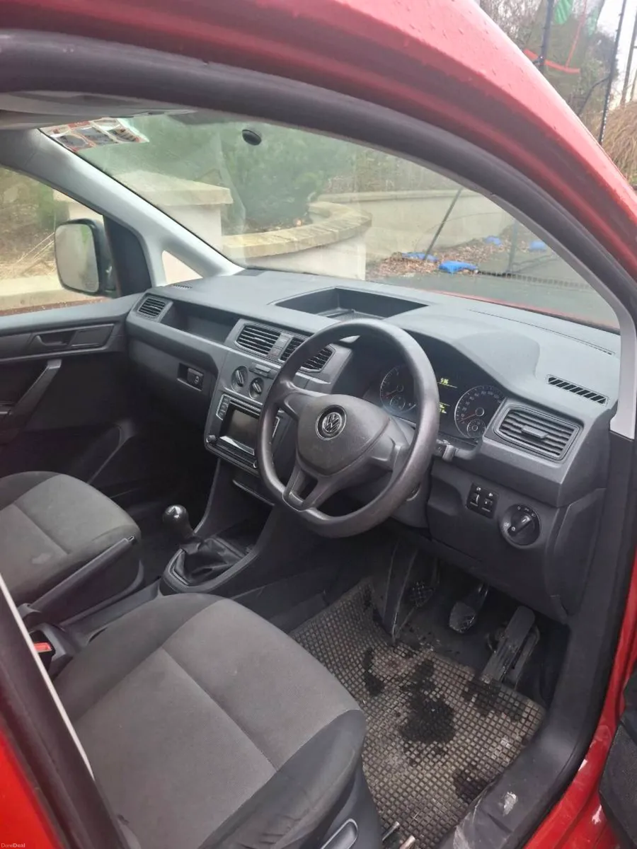 Volswagen Caddy - Image 4