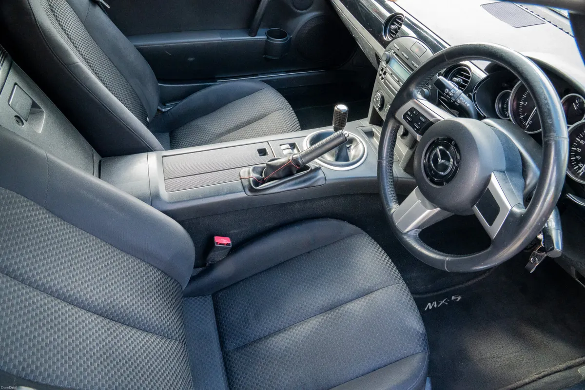 2008 Mazda MX-5 1.8 - Image 2