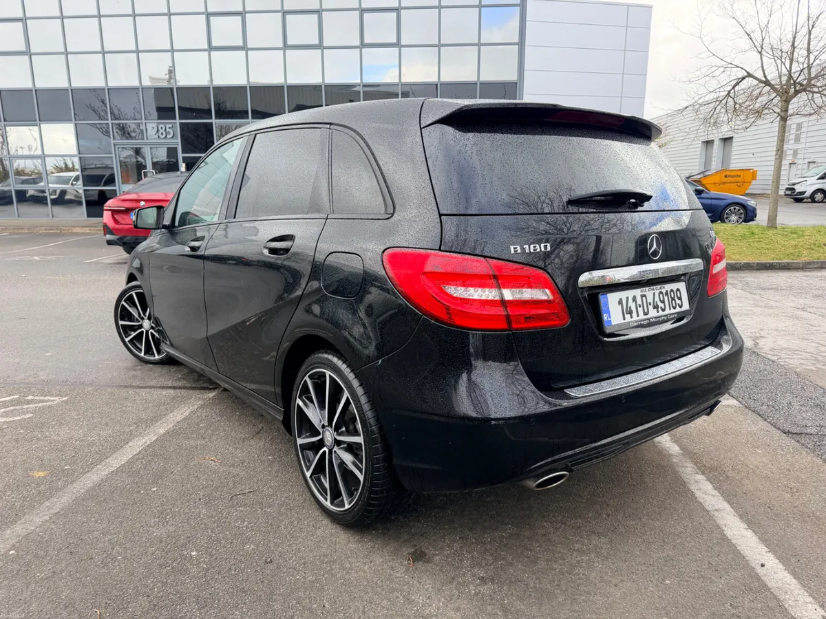 141 Mercedes-Benz B-Class B180~Sports & Low Miles - Image 4