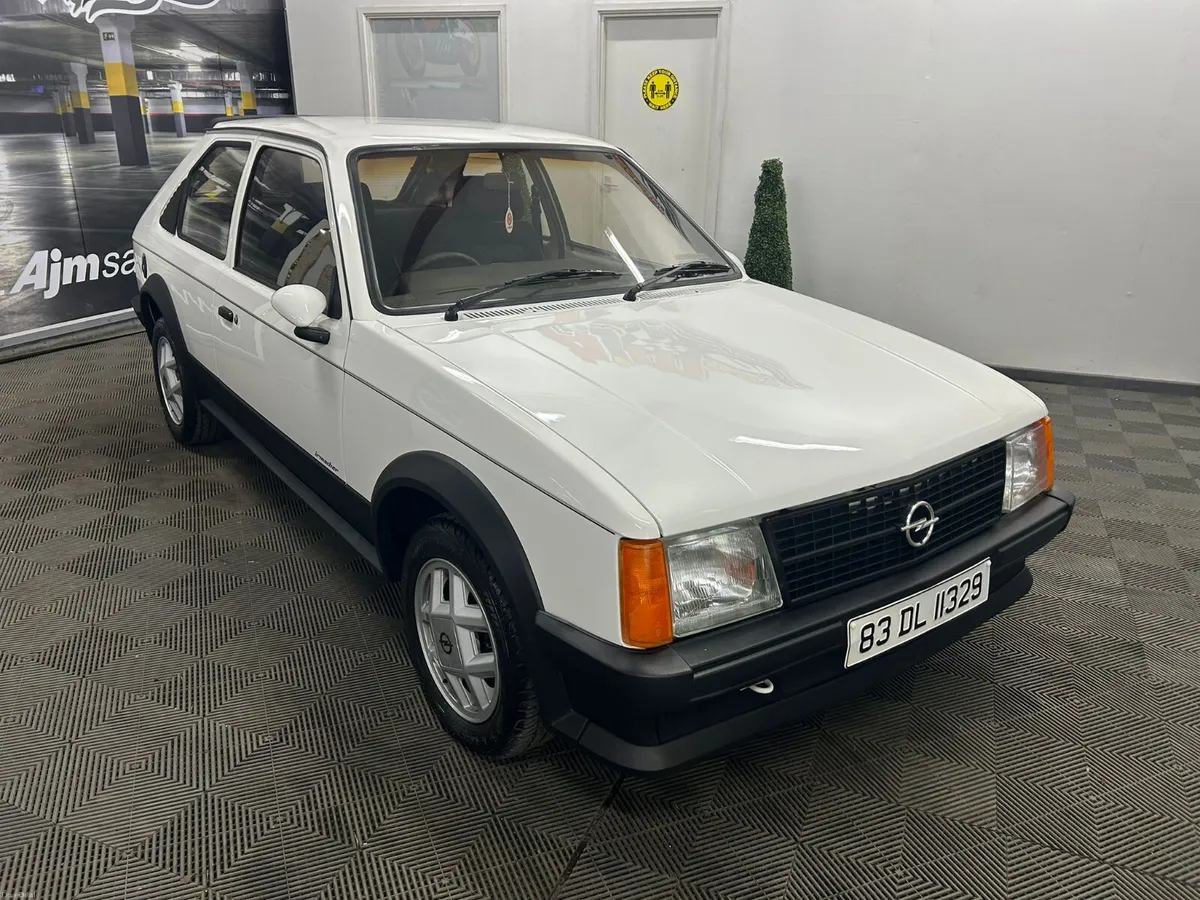 𝟭𝟵𝟴𝟯 𝗢𝗽𝗲𝗹 𝗞𝗮𝗱𝗲𝘁𝘁 𝗦𝗥 - Image 2