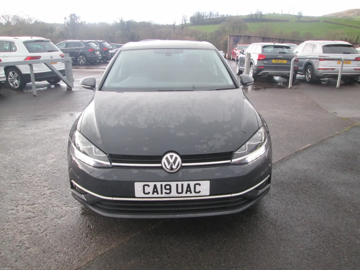 2019  VOLKSWAGEN  GOLF  1.6  TDI  MATCH  5DR - Image 3