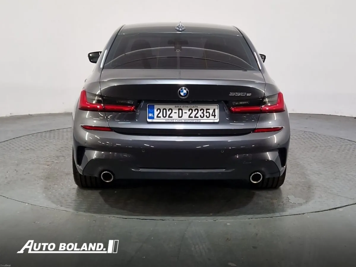 BMW 3-Series 330e M Sport Auto - Image 4