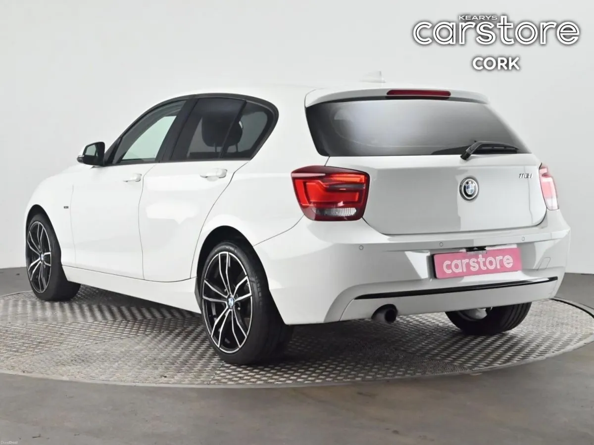 BMW 1-Series 116i ES Auto - Image 3