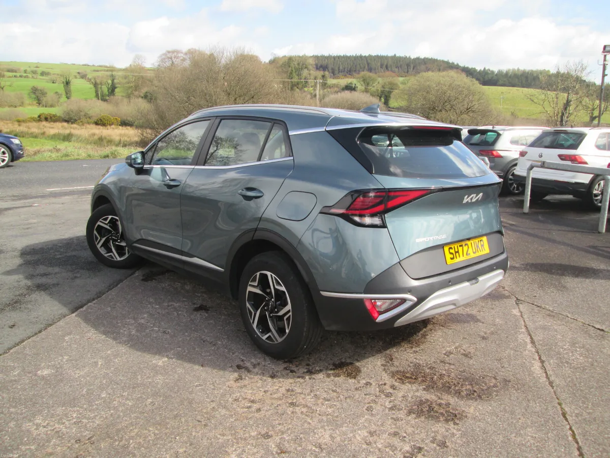 2023  KIA  SPORTAGE  1.6  T  GDI  ISG  2 - Image 5