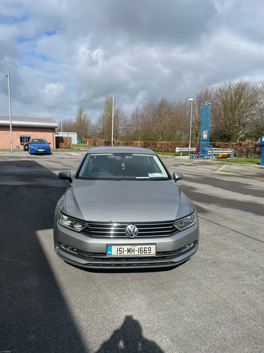 VW Passat 2015 1.6tdi Bluemotion - Image 2