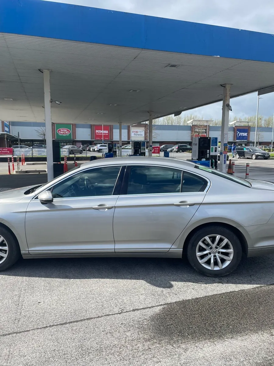 VW Passat 2015 1.6tdi Bluemotion - Image 4