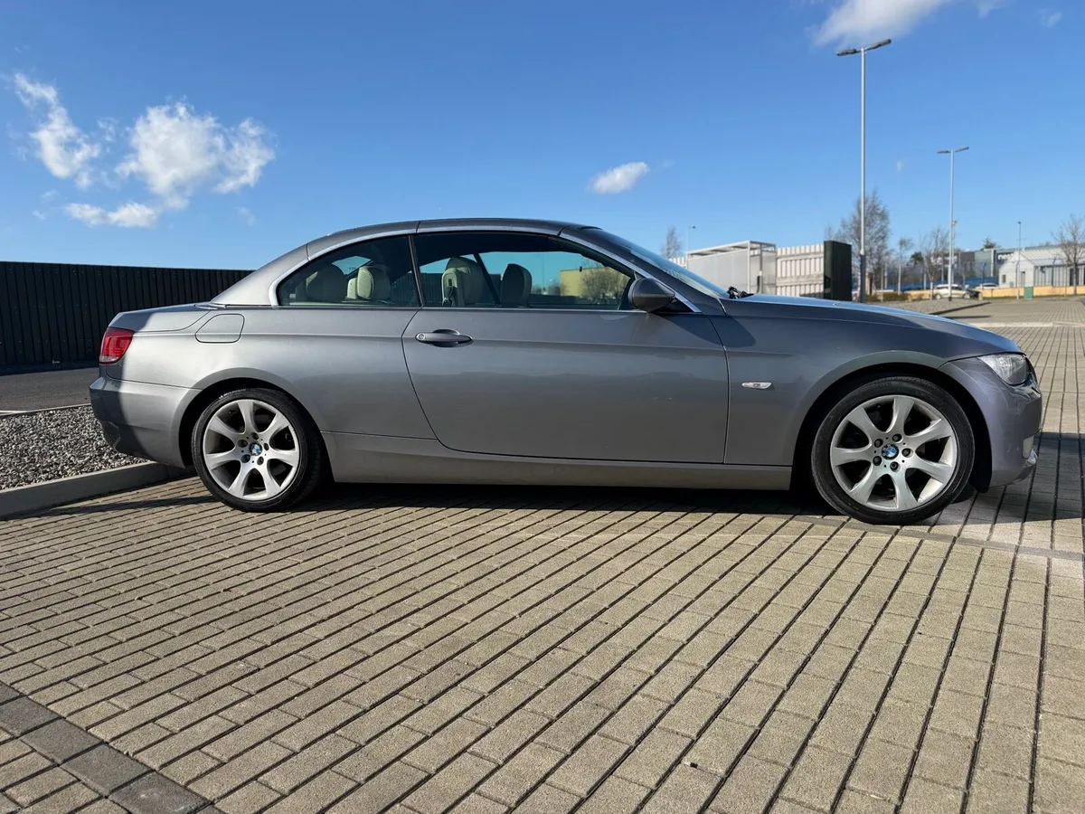 BMW 320i HARDTOP - Image 4
