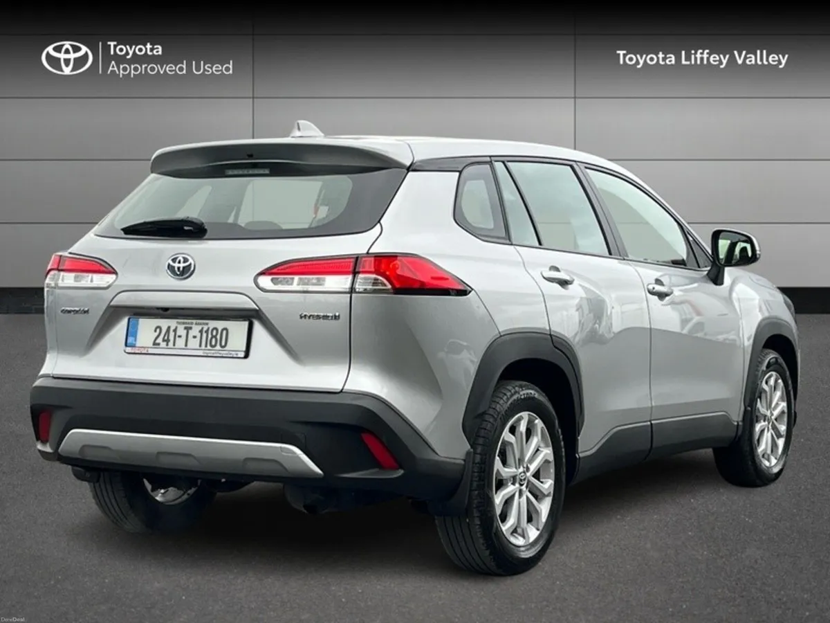 Toyota Corolla Cross COROLLA CROSS HYBRID LUNA - Image 2