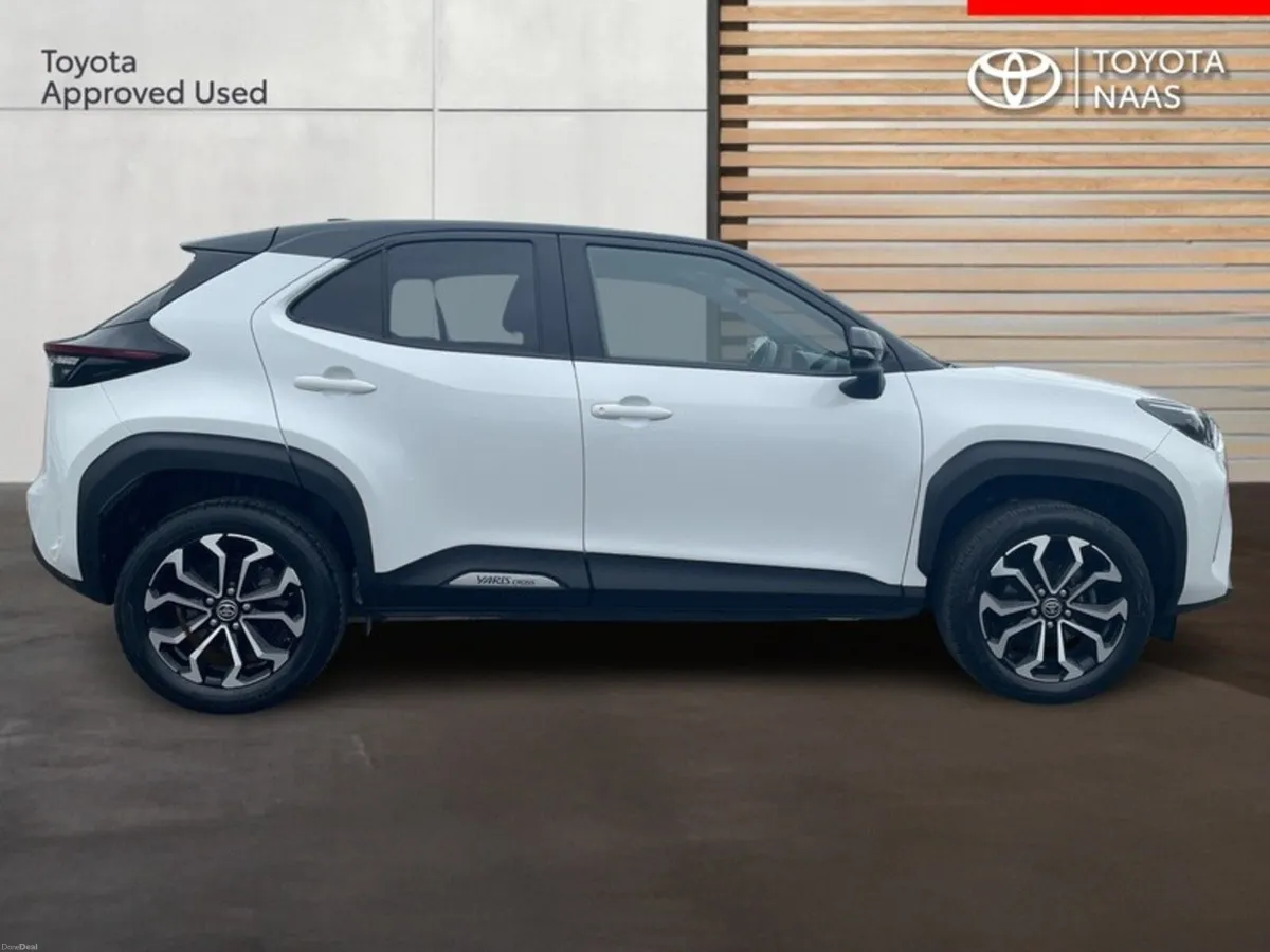 Toyota Yaris Cross LUNA SPORT - Image 3