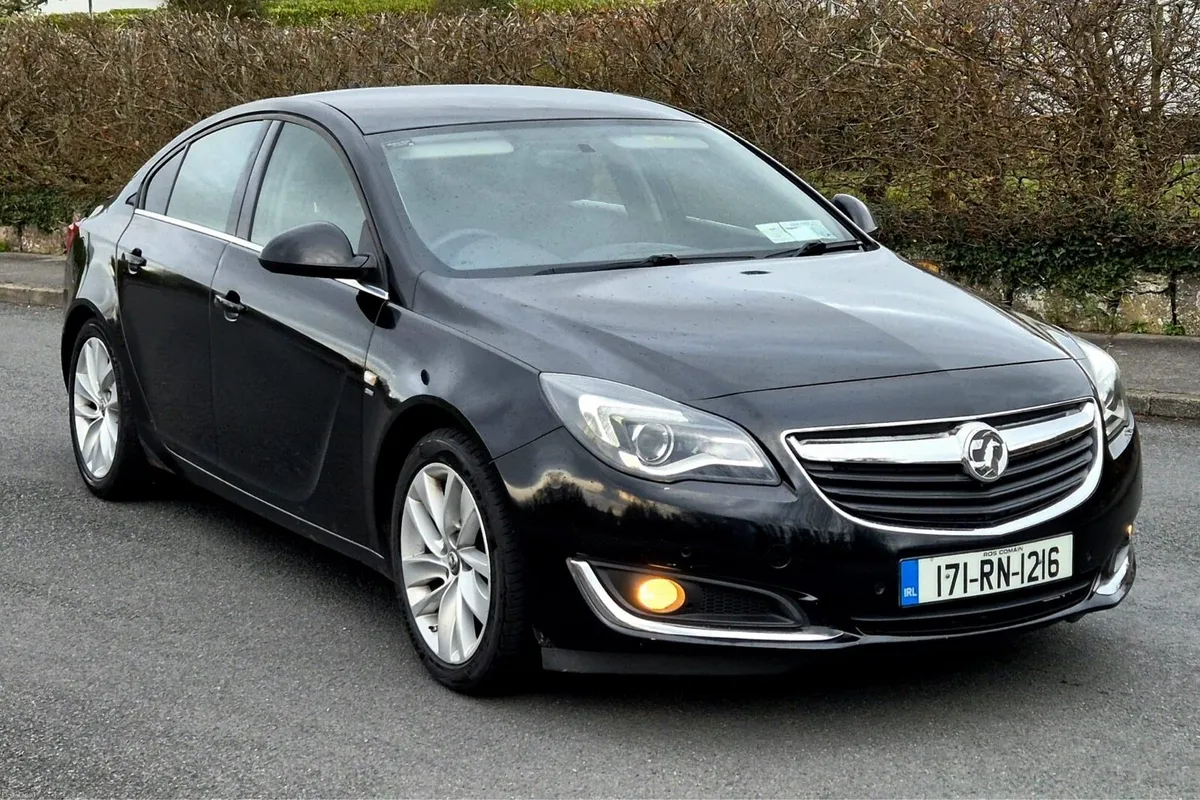 2017 Vauxhall Insignia 1.4 Turbo - Image 1