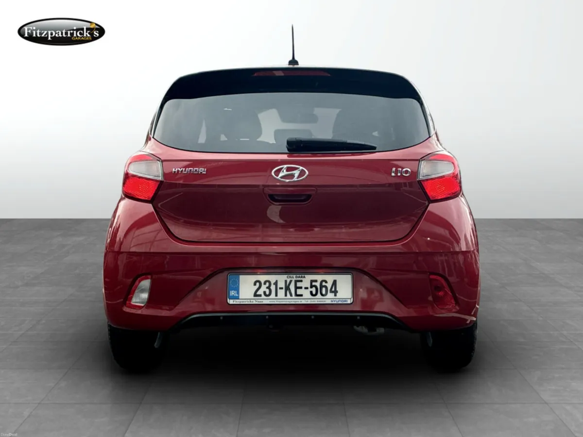Hyundai i10 Deluxe 1.0 Petrol - Image 3