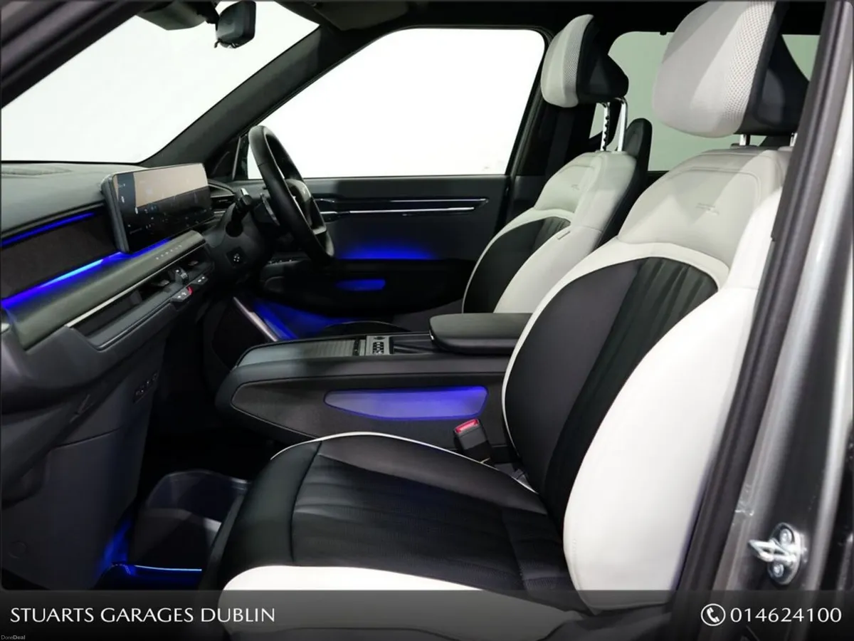 Kia EV9 GT LINE 6 SEAT. AWD, **FINANCE FROM 3.9%** - Image 3